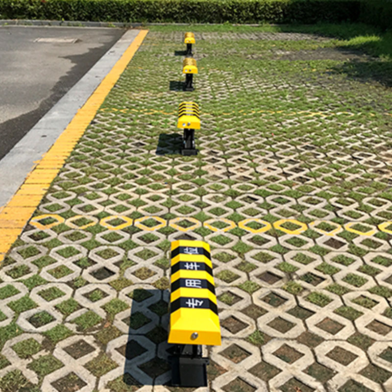 智能遙控車位鎖不僅能占車位，還起到防盜作用